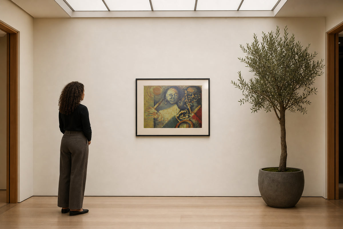 Woman and Saxophone Player - shown to scale